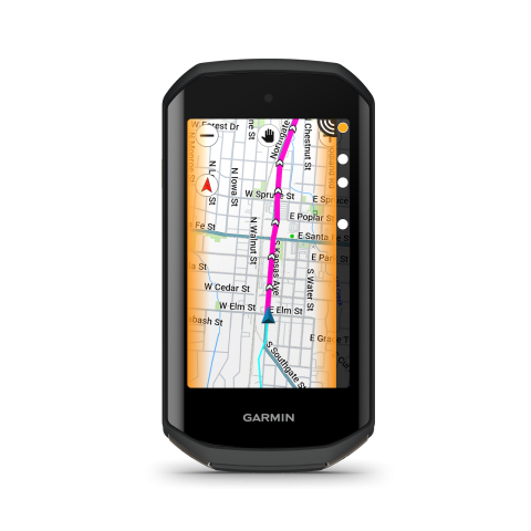 Ha hátsó radarral használjuk a 1050-et, úgy az oldalsó sávban jelzi a közeledő forgalmat. A szín a sebességet is jelenti, illetve látható a 160 méteren belüli közeledő járművek száma is.