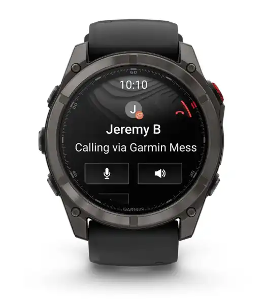 Garmin F&eacute;nix 8 Pro be&eacute;p&iacute;tett hangsz&oacute;r&oacute; &eacute;s mikrofon - hangh&iacute;v&aacute;s LTE-n