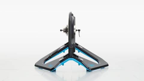 A kép illusztráció, mivel a gyári csomag a sort nem tartalmazza.